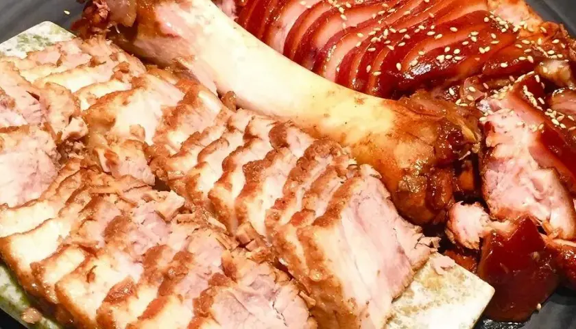 Ile kalorii ma schab gotowany? Zaskakujące różnice w kaloryczności